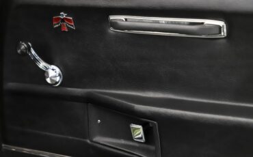 Pontiac-Firebird-1968-Verdoro-Green-Black-39