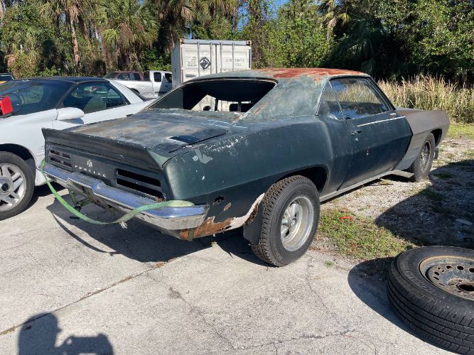 Pontiac-Firebird-1969-11