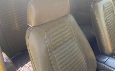 Pontiac-Firebird-1969-Yellow-Gold-10