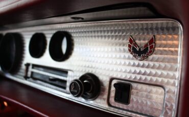 Pontiac-Firebird-1970-23