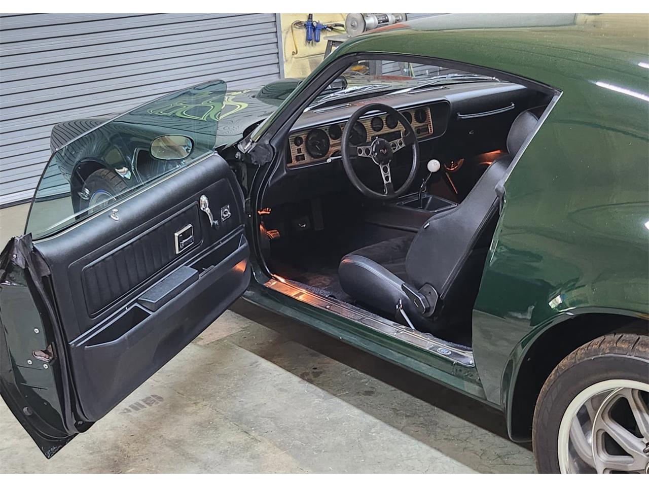 Pontiac-Firebird-1972-Brewster-Green-PC48-Black-5