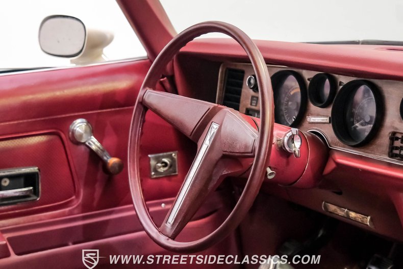 Pontiac-Firebird-1975-Cameo-White-Oxblood-12