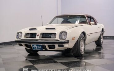 Pontiac-Firebird-1975-Cameo-White-Oxblood-14