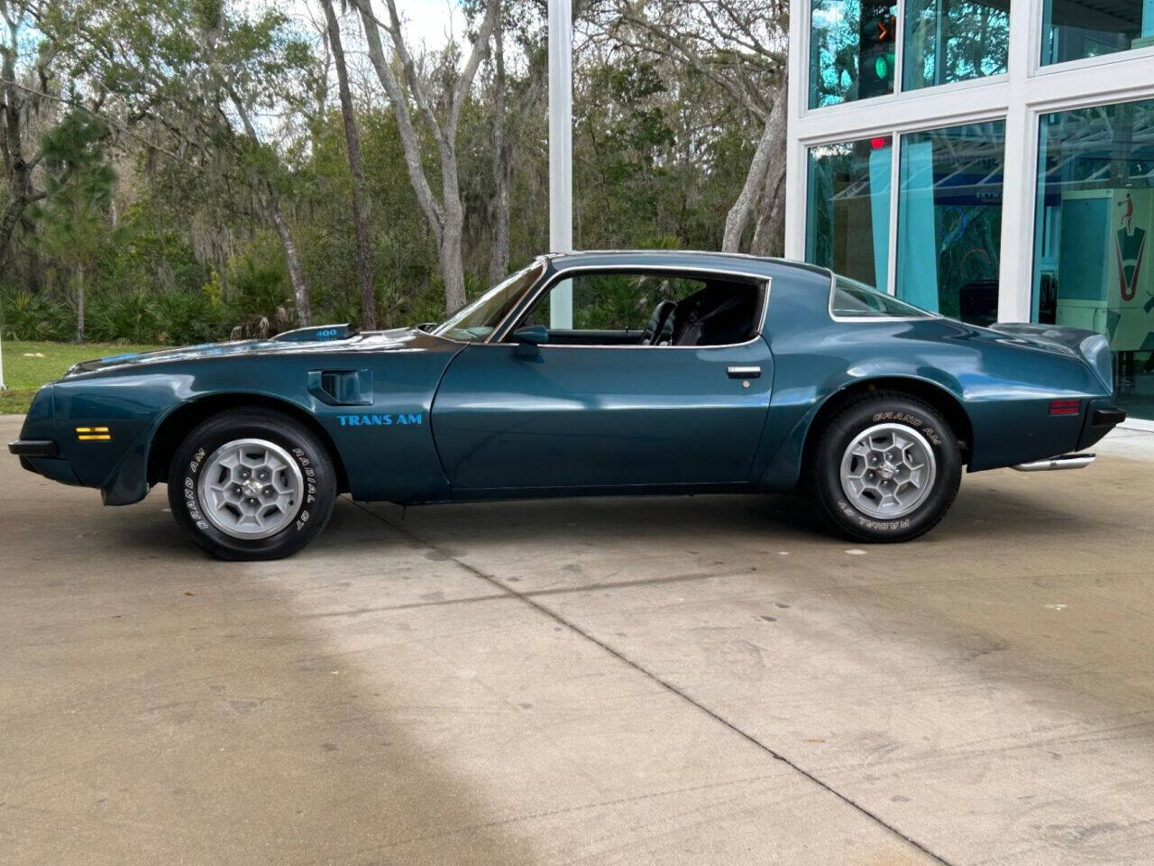 Pontiac-Firebird-1975-Convertible-10