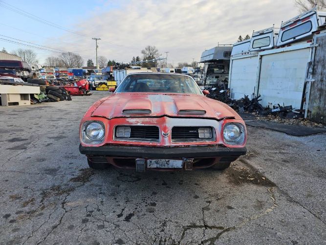 Pontiac-Firebird-1975-Red-Black-13