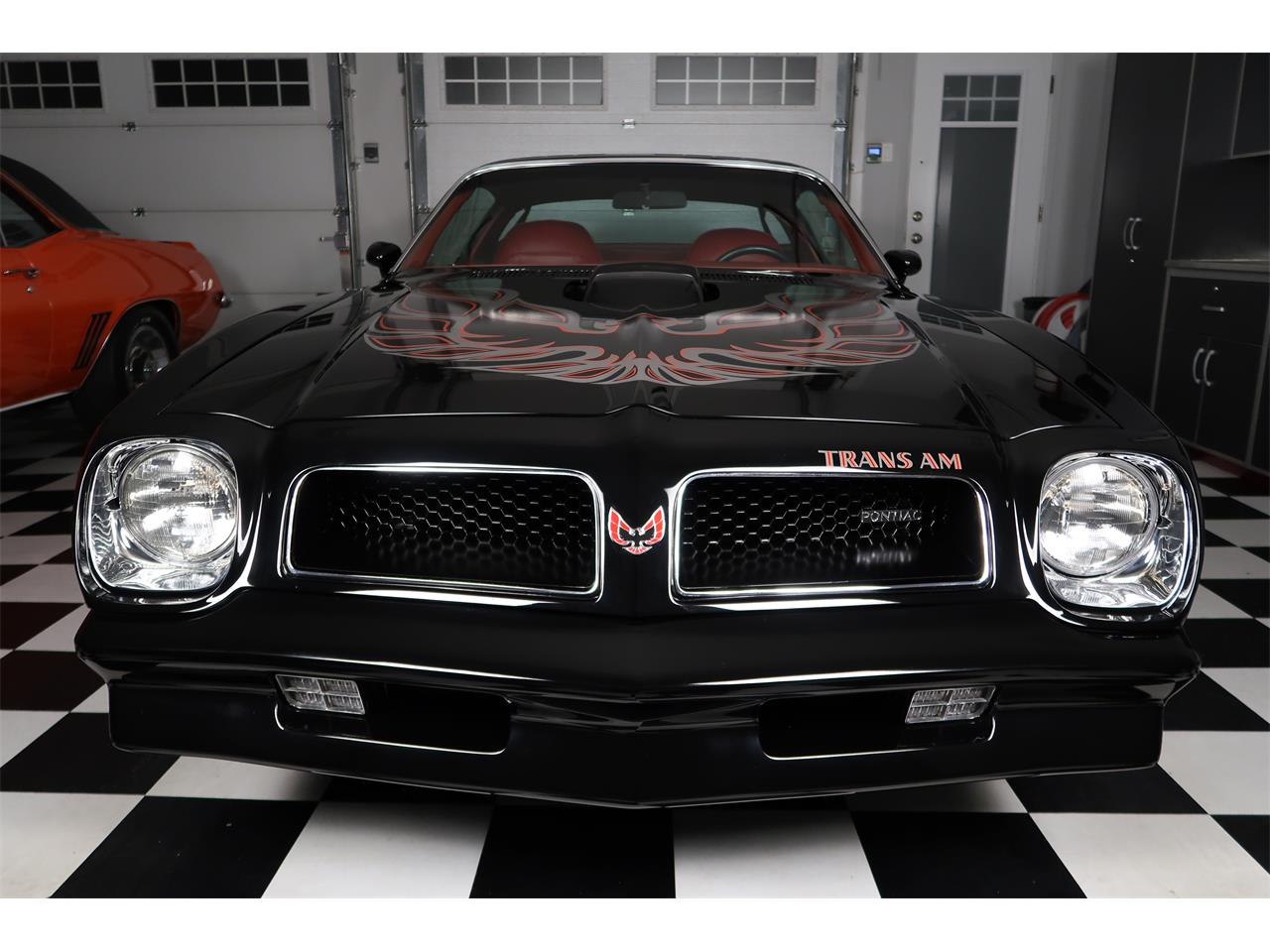 Pontiac-Firebird-1976-Starlight-Black-Red-34