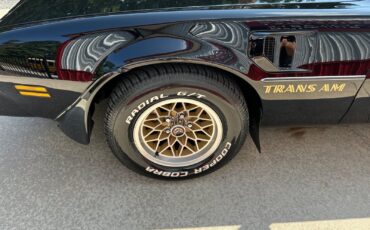 Pontiac-Firebird-1977-Coupe-16