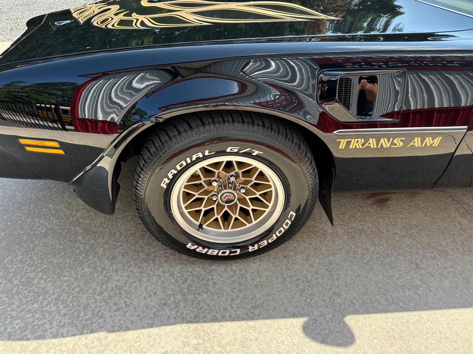 Pontiac-Firebird-1977-Coupe-16