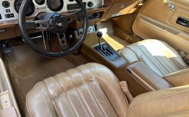 Pontiac-Firebird-1977-Coupe-2