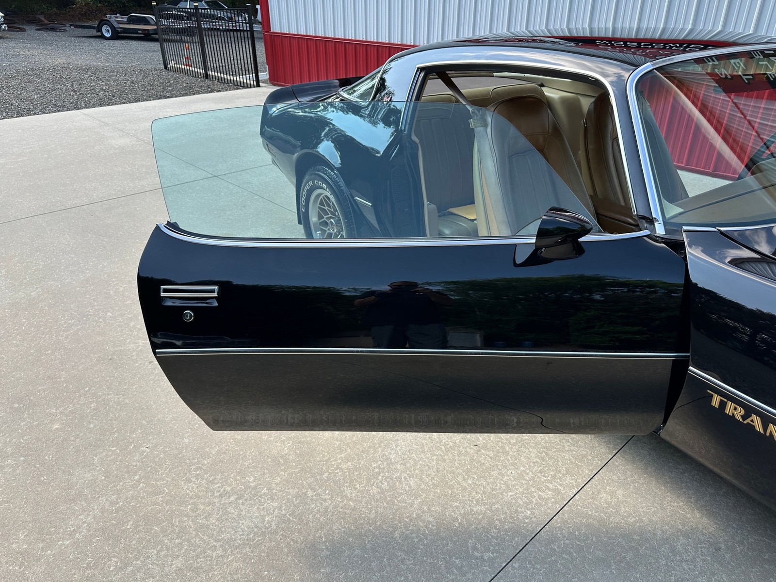 Pontiac-Firebird-1977-Coupe-29
