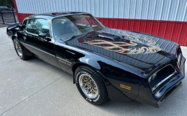 Pontiac-Firebird-1977-Coupe-6