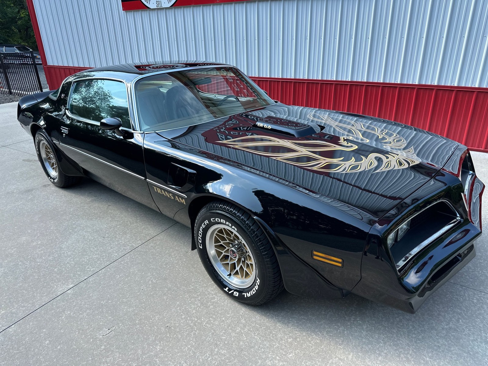 Pontiac-Firebird-1977-Coupe-6