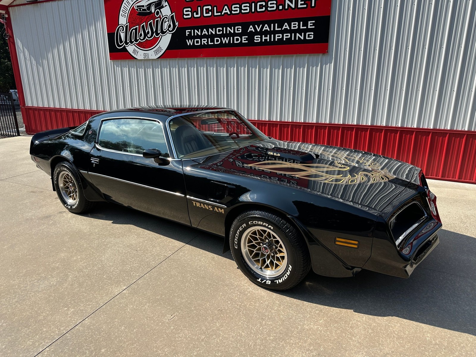Pontiac-Firebird-1977-Coupe-9