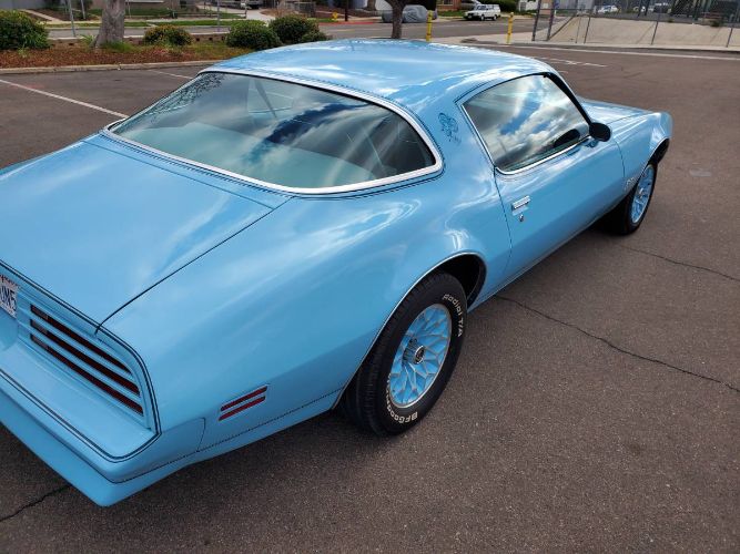 Pontiac-Firebird-1977-Sky-Blue-6