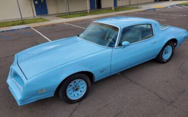 Pontiac-Firebird-1977-Sky-Blue-7