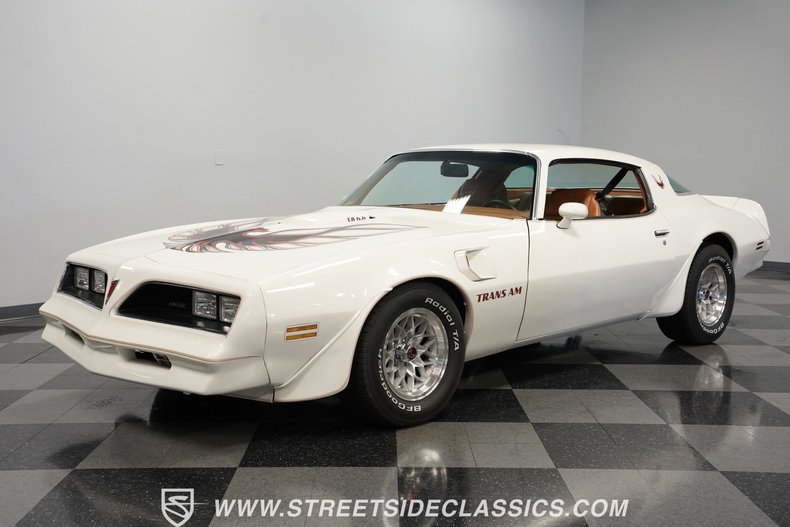 Pontiac-Firebird-1977-White-Tan-17