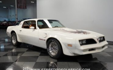 Pontiac-Firebird-1977-White-Tan-5