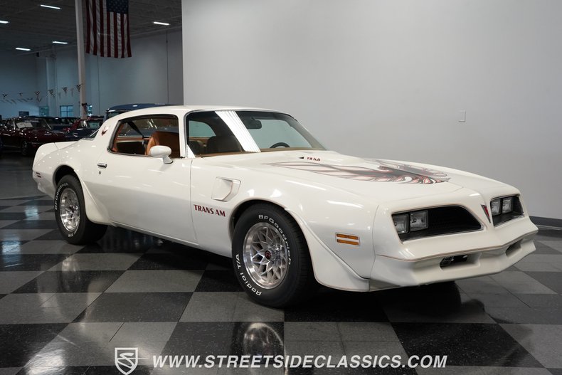 Pontiac-Firebird-1977-White-Tan-5