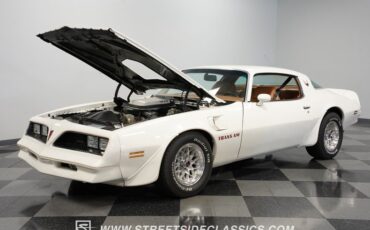 Pontiac-Firebird-1977-White-Tan-8