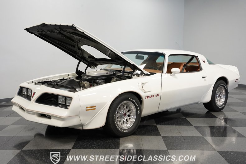 Pontiac-Firebird-1977-White-Tan-8