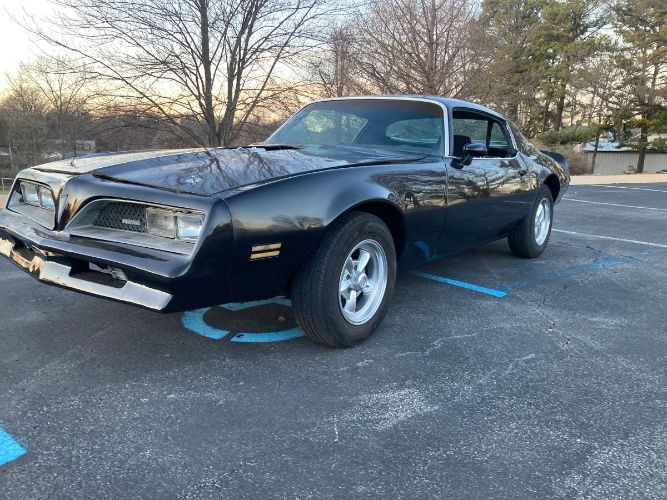 Pontiac-Firebird-1978-Black-10