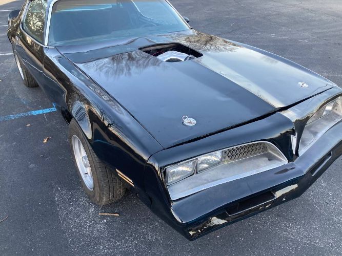 Pontiac-Firebird-1978-Black-3