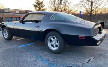 Pontiac-Firebird-1978-Black