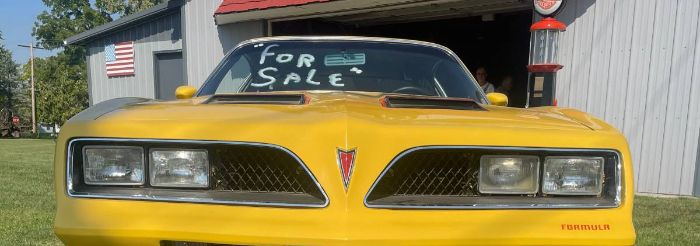 Pontiac-Firebird-1978-Yellow-Custom-Leather-3