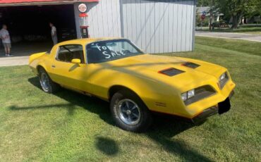 Pontiac-Firebird-1978-Yellow-Custom-Leather-8