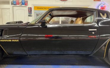 Pontiac-Firebird-1979-17