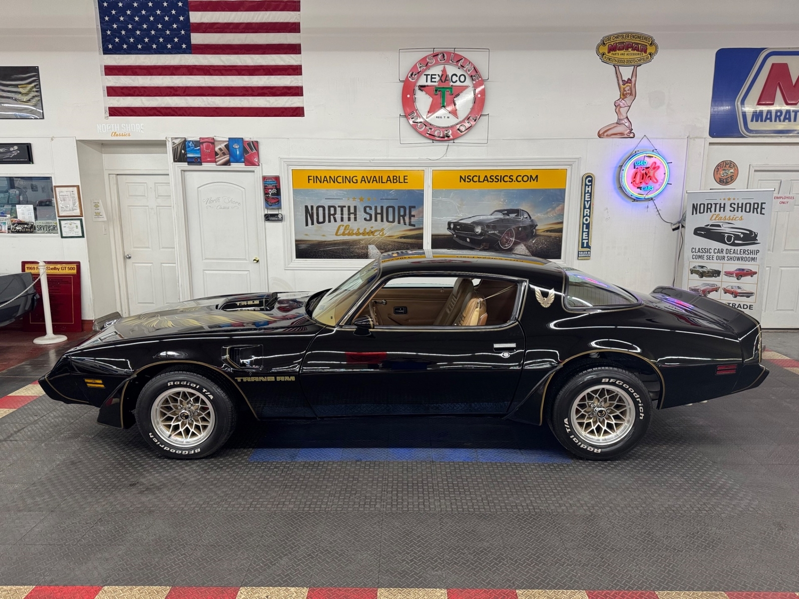 Pontiac-Firebird-1979-3