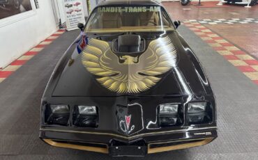 Pontiac-Firebird-1979-4