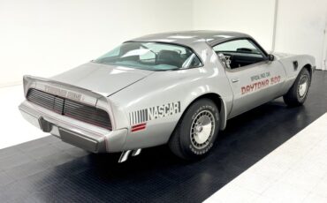 Pontiac-Firebird-1979-Platinum-Poly-Silver-4