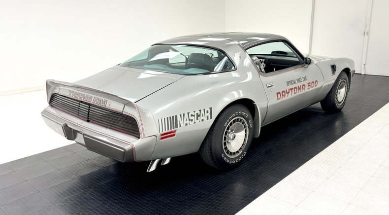 Pontiac-Firebird-1979-Platinum-Poly-Silver-4