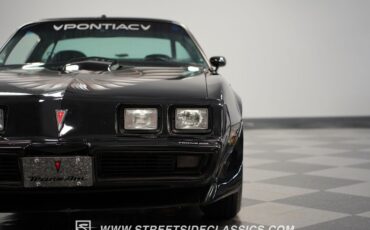 Pontiac-Firebird-1979-Starlight-Black-Black-18