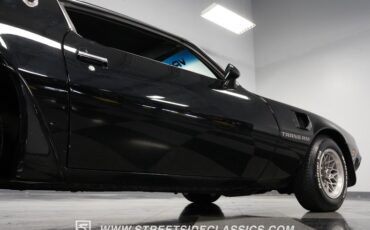 Pontiac-Firebird-1979-Starlight-Black-Black-26