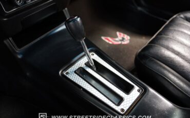 Pontiac-Firebird-1979-Starlight-Black-Black-40