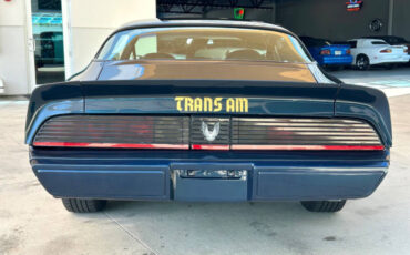 Pontiac-Firebird-1981-Coupe-5
