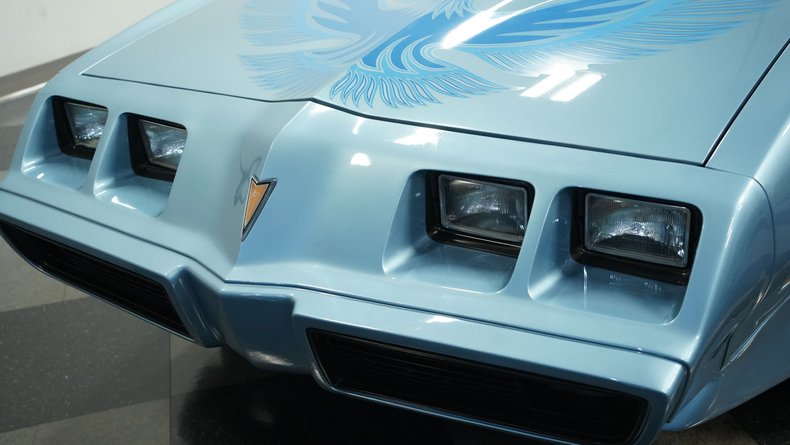Pontiac-Firebird-1981-Dresden-Blue-Blue-22