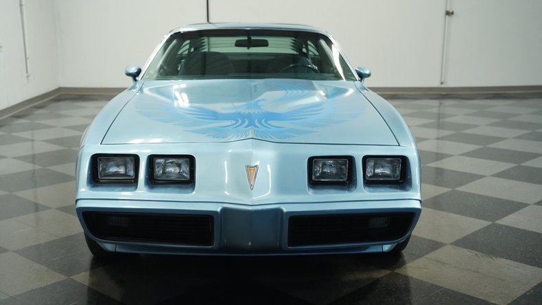 Pontiac-Firebird-1981-Dresden-Blue-Blue-25