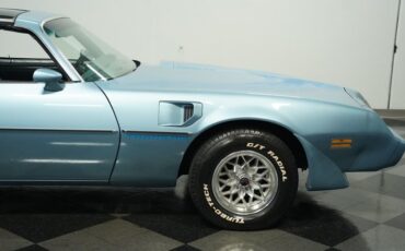Pontiac-Firebird-1981-Dresden-Blue-Blue-28