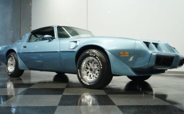 Pontiac-Firebird-1981-Dresden-Blue-Blue-29