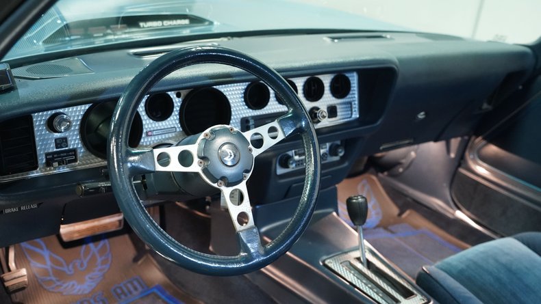 Pontiac-Firebird-1981-Dresden-Blue-Blue-34