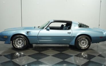 Pontiac-Firebird-1981-Dresden-Blue-Blue