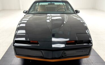 Pontiac-Firebird-1982-Black-Tan-11