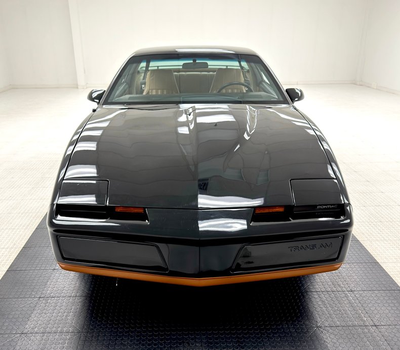 Pontiac-Firebird-1982-Black-Tan-11