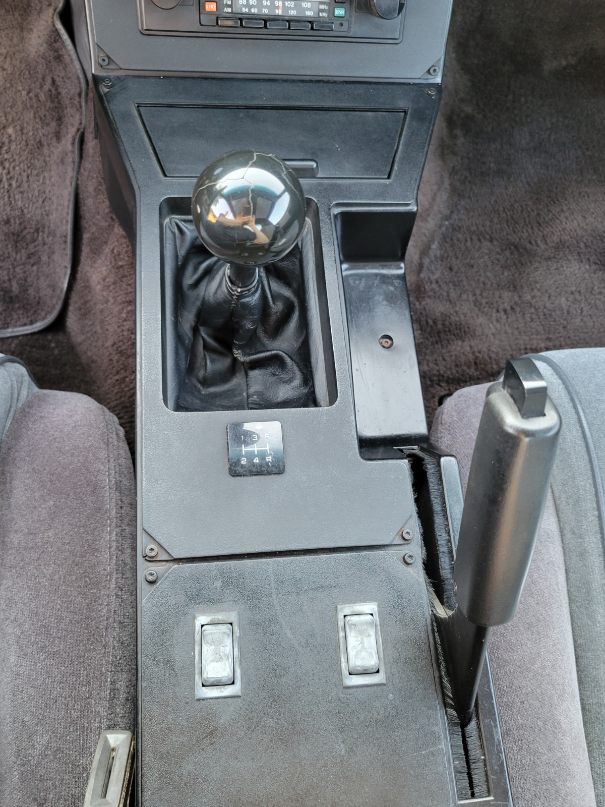 Pontiac-Firebird-1983-Coupe-7