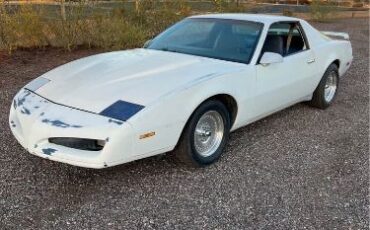 Pontiac-Firebird-1984-White-Blue-8