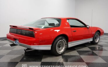 Pontiac-Firebird-1985-Blaze-Red-Gray-10