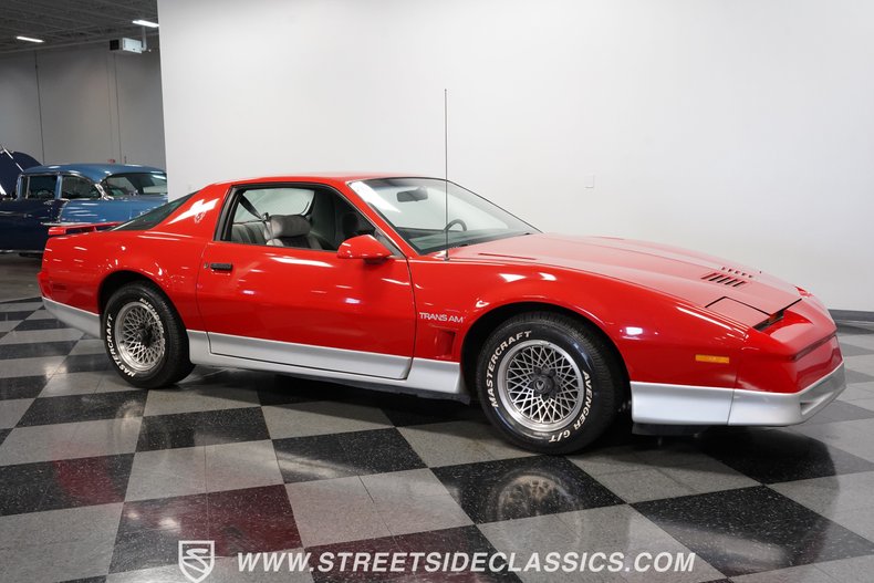 Pontiac-Firebird-1985-Blaze-Red-Gray-13
